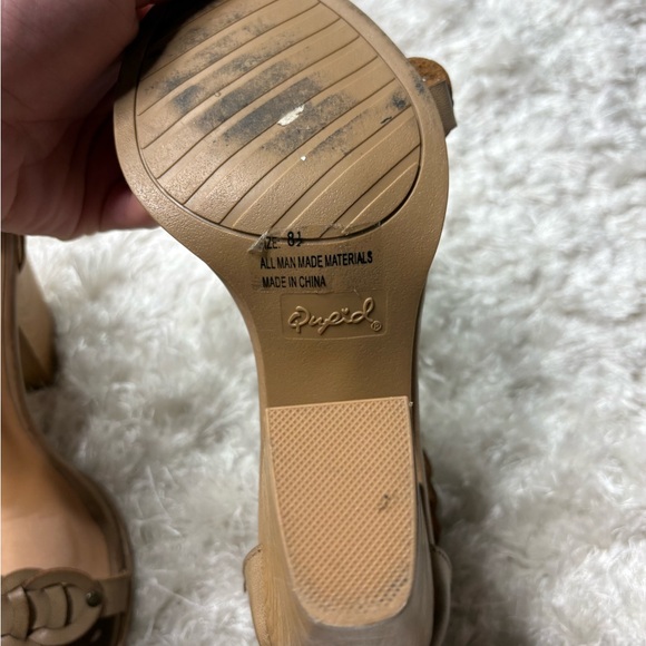 Block Heels - Picture 6 of 9